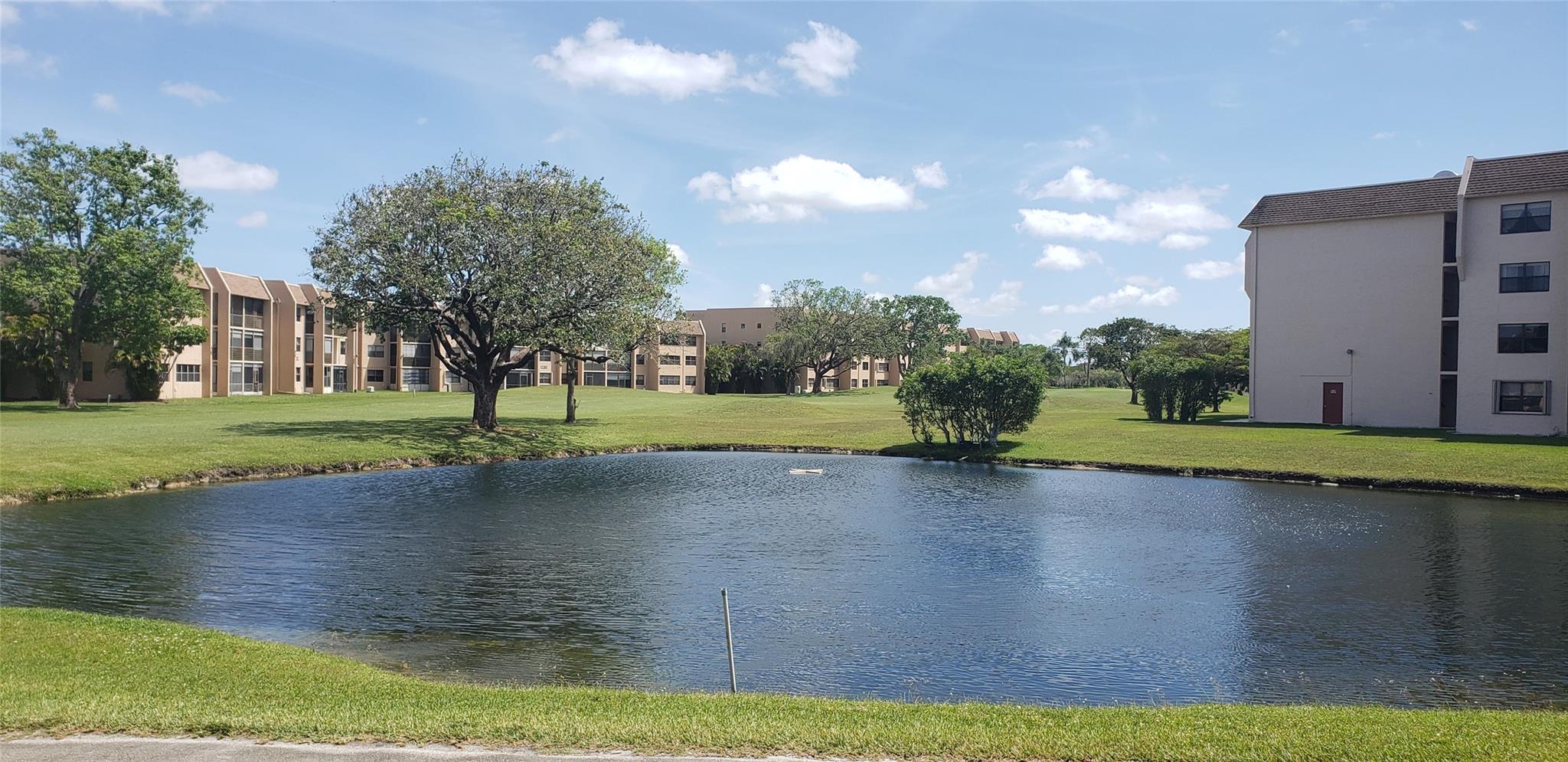 10180 NW 30th Ct 108