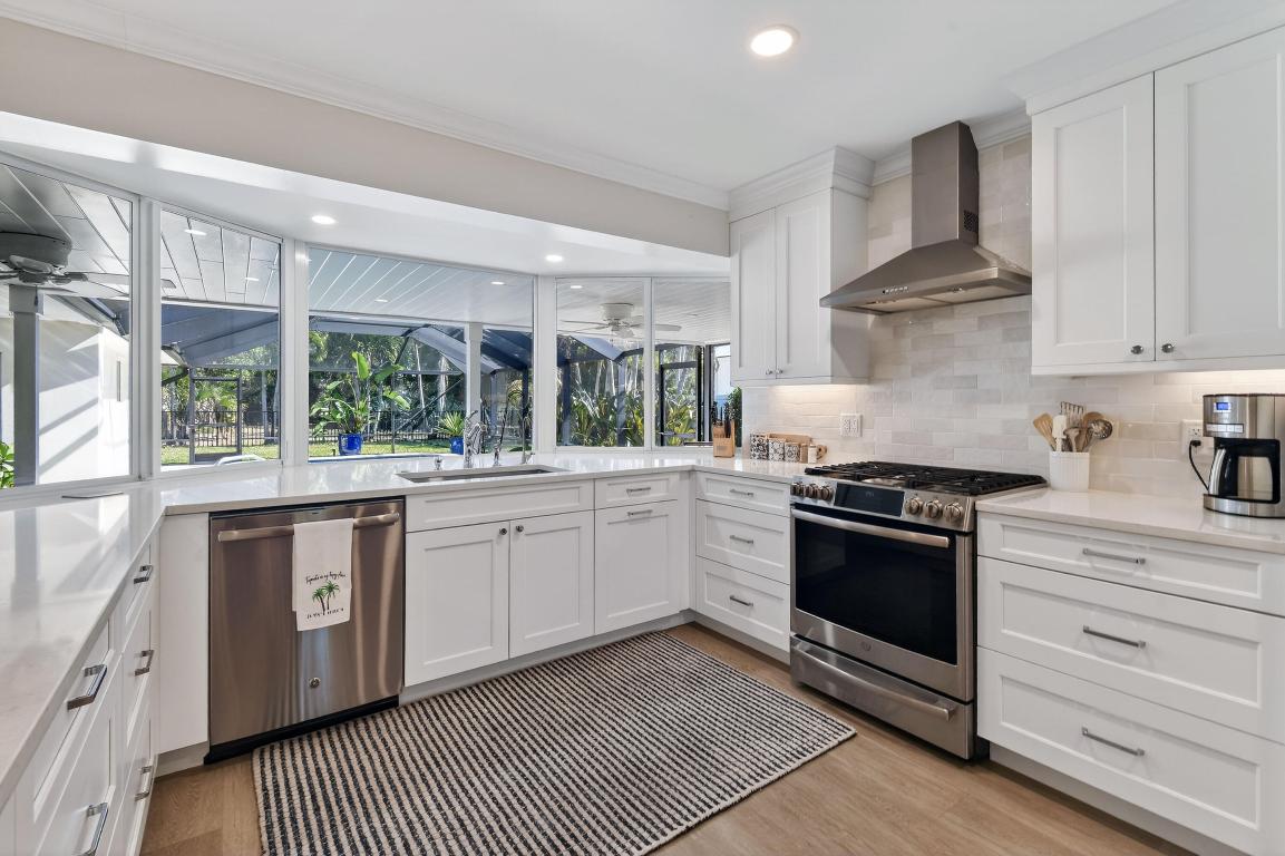 Tequesta Country Club Community - Residential