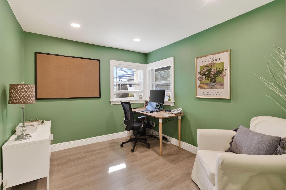 Tequesta Country Club Community - Residential