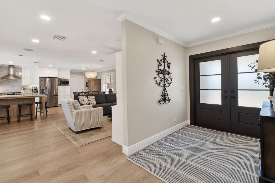 Tequesta Country Club Community - Residential