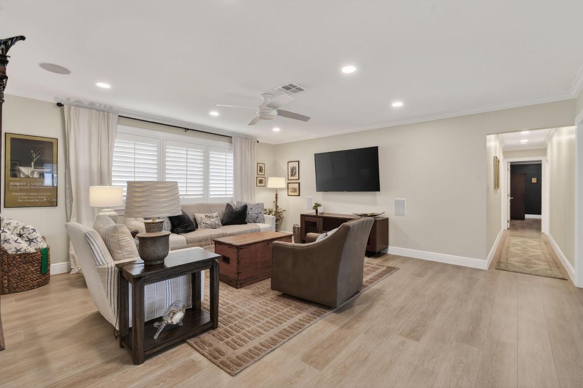 Tequesta Country Club Community - Residential