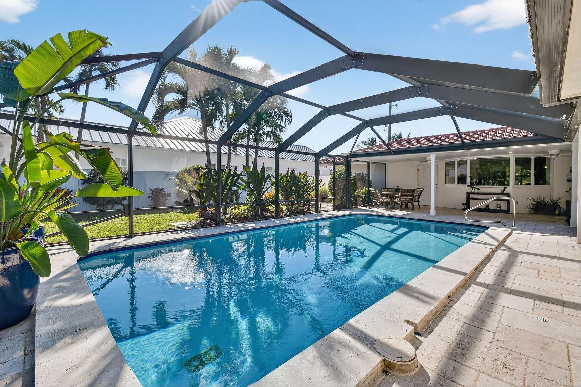 Tequesta Country Club Community - Residential