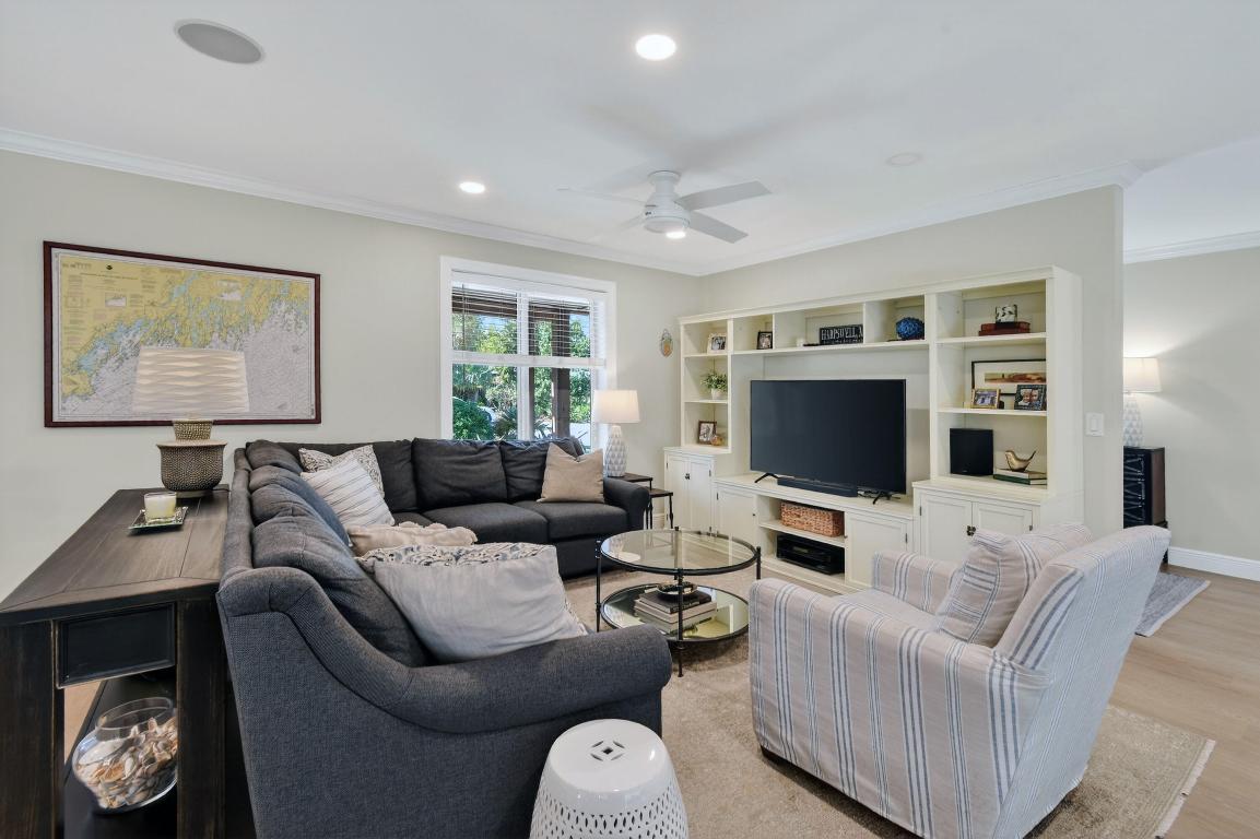 Tequesta Country Club Community - Residential