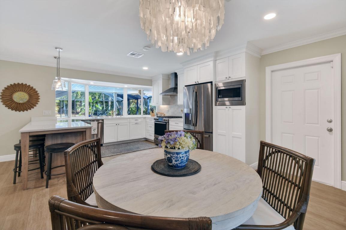 Tequesta Country Club Community - Residential