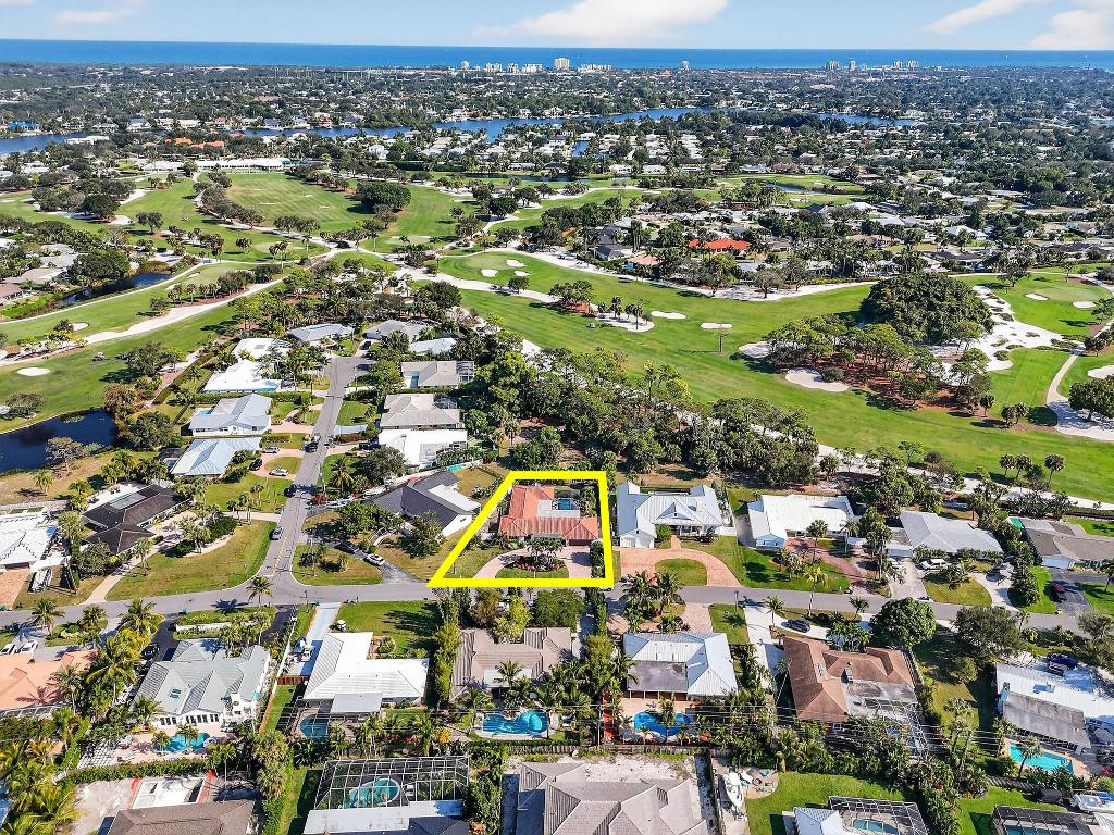 Tequesta Country Club Community - Residential