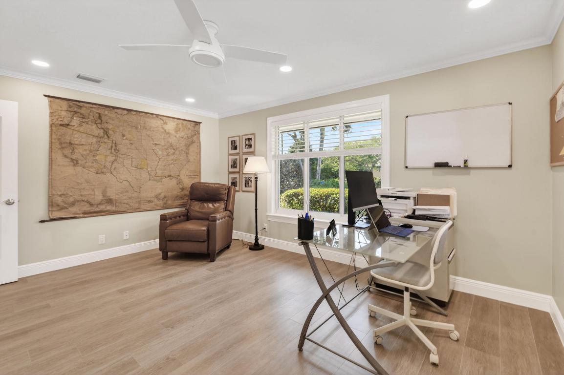 Tequesta Country Club Community - Residential