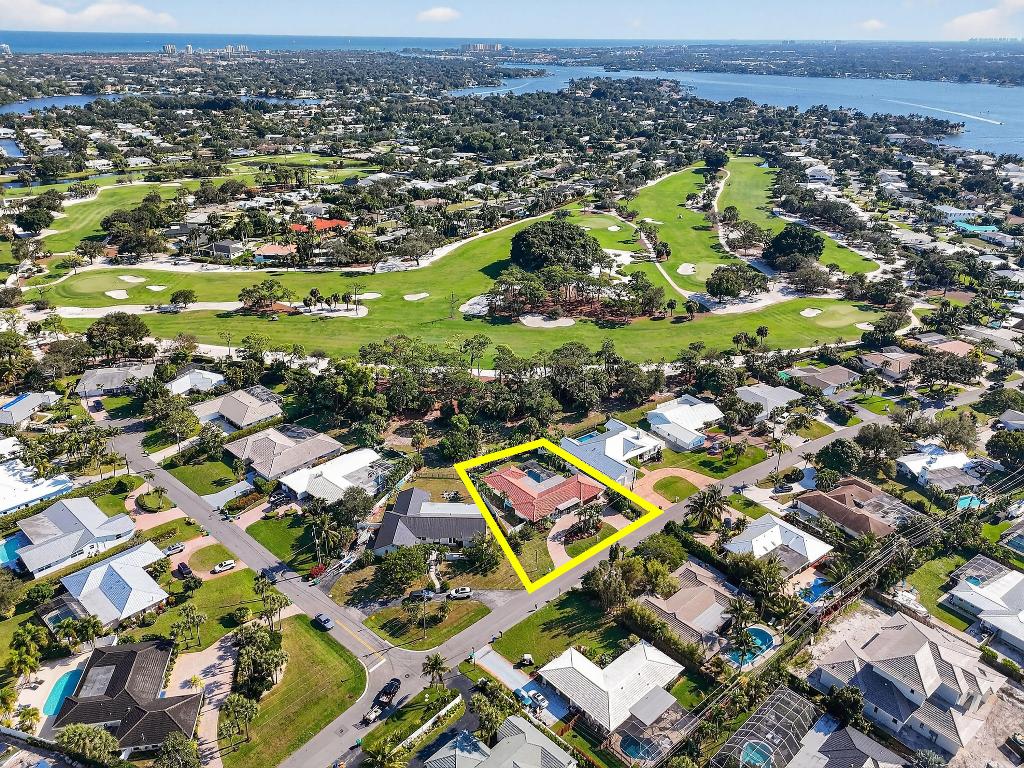 Tequesta Country Club Community - Residential