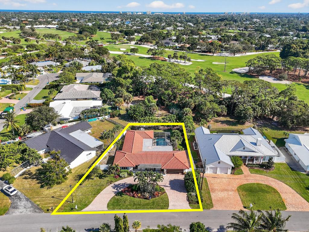 Tequesta Country Club Community - Residential