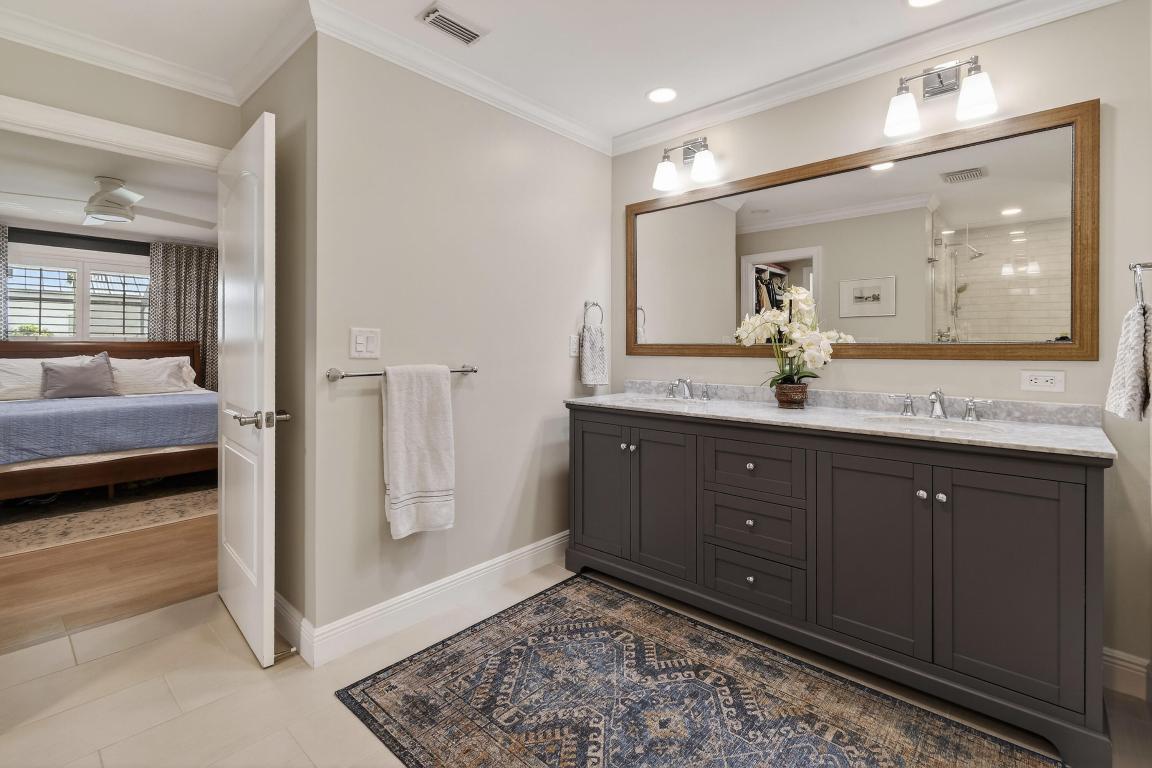 Tequesta Country Club Community - Residential