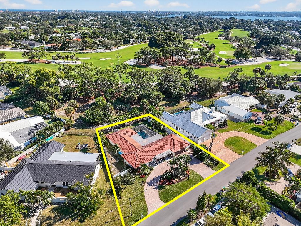 Tequesta Country Club Community - Residential