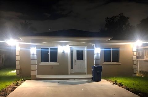 Single Family Residence in Miami FL 1340 75th St St.jpg