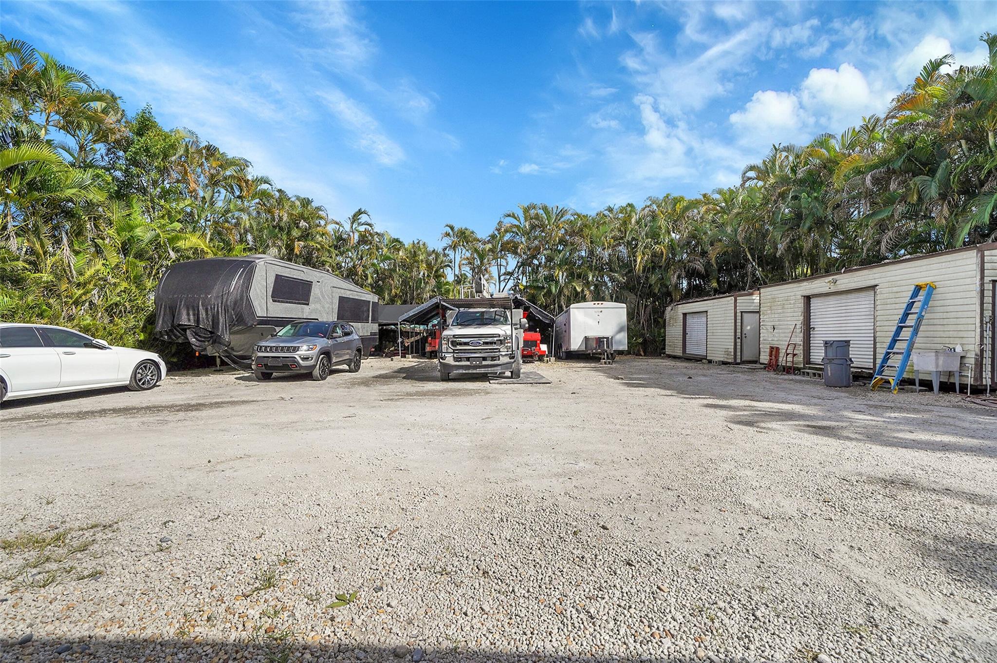 Everglade Land Sales Co R - Residential