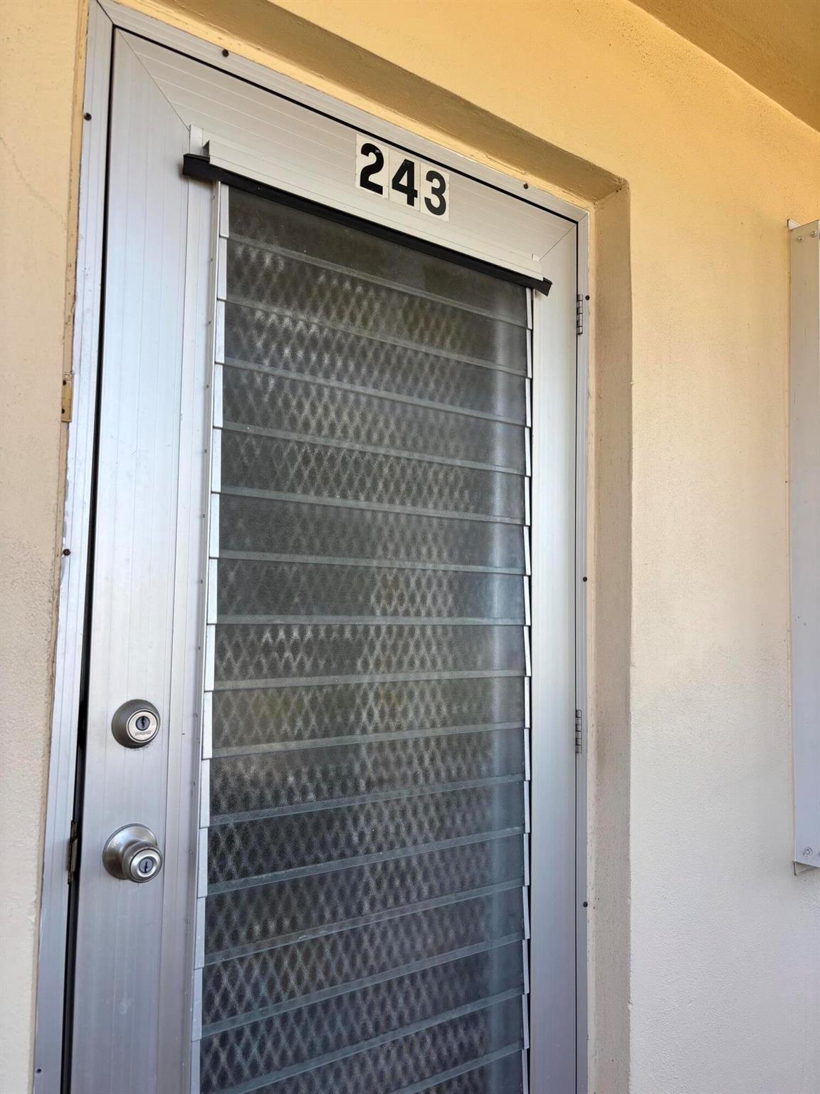 NORTHAMPTON CONDOS - Residential Lease