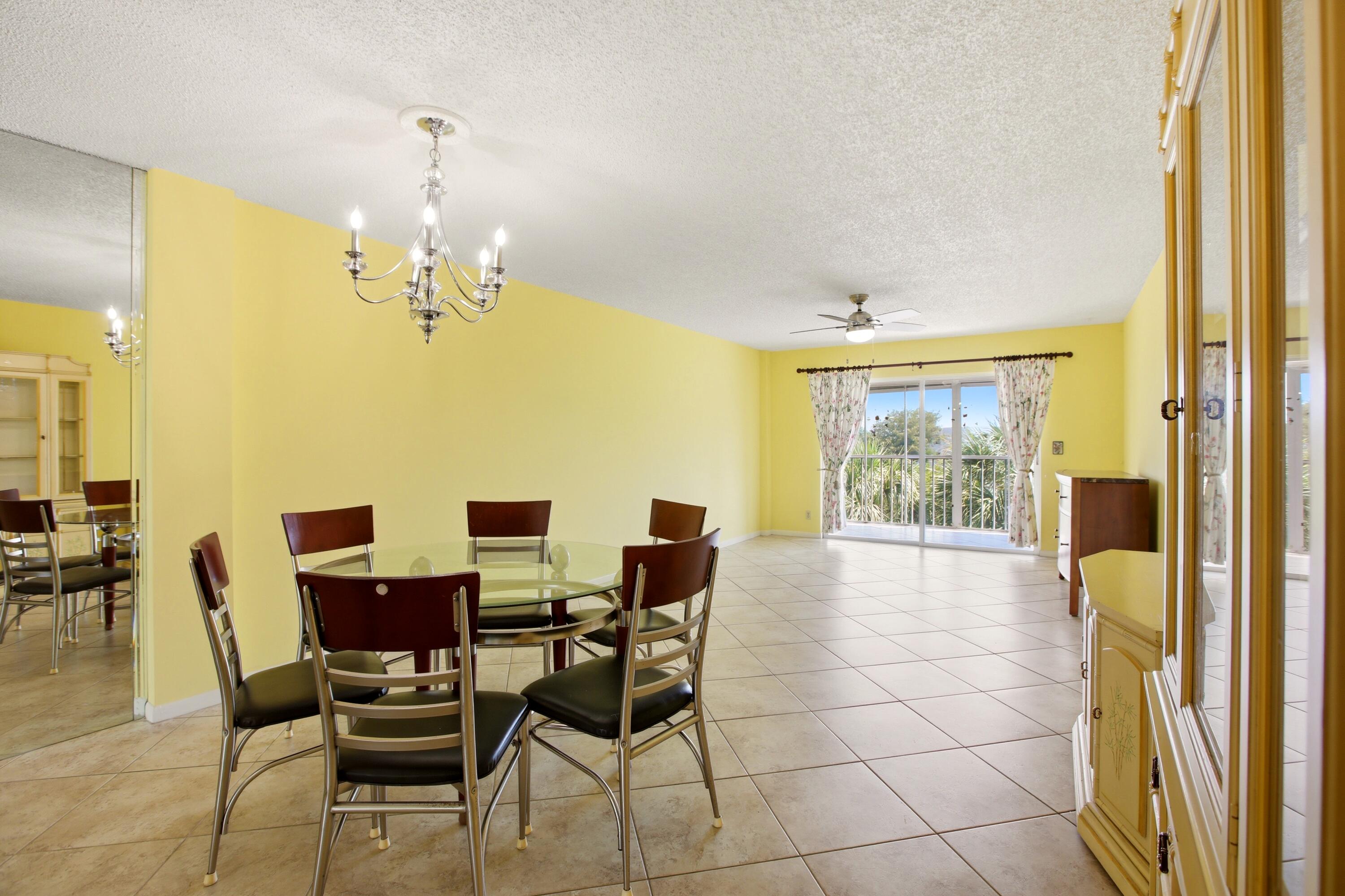 FOUNTAINVIEW AT SPRING LKS CONDO - Residential