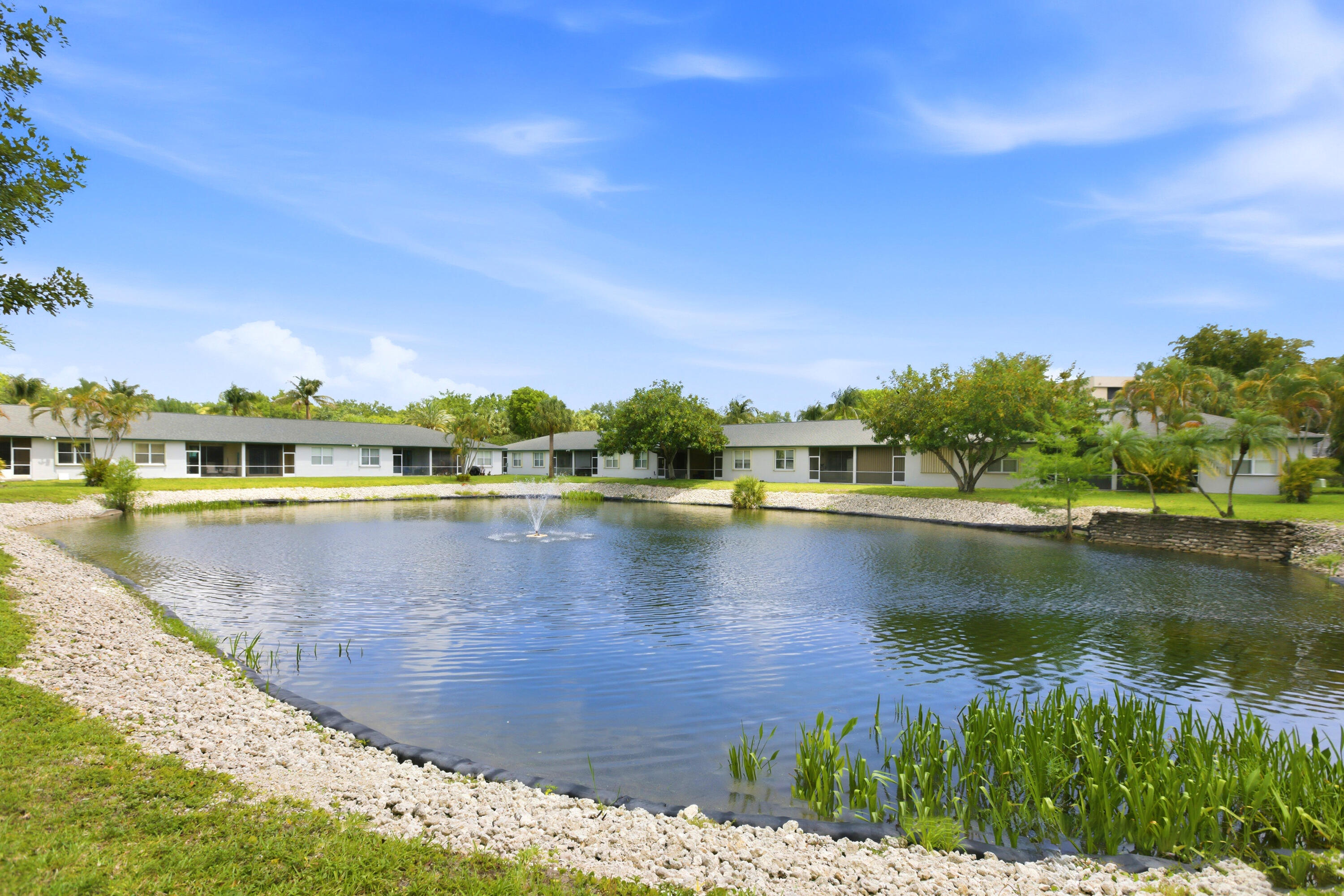 FOUNTAINVIEW AT SPRING LKS CONDO - Residential