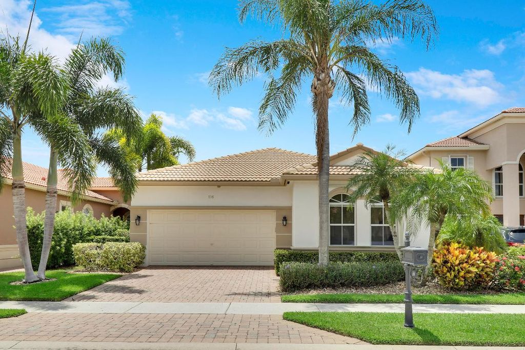 Photo of 116 Via Condado Way, Palm Beach Gardens, FL 33418 (MLS # R10905540)