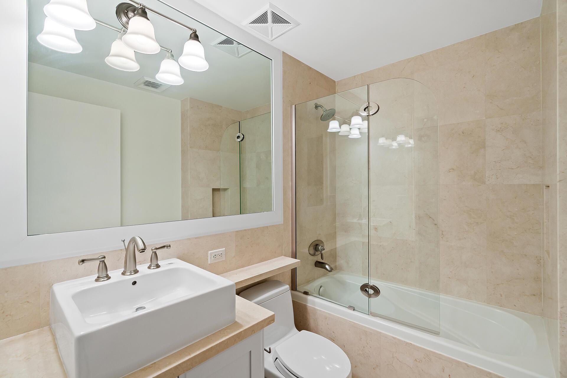 5 Palms - Residential