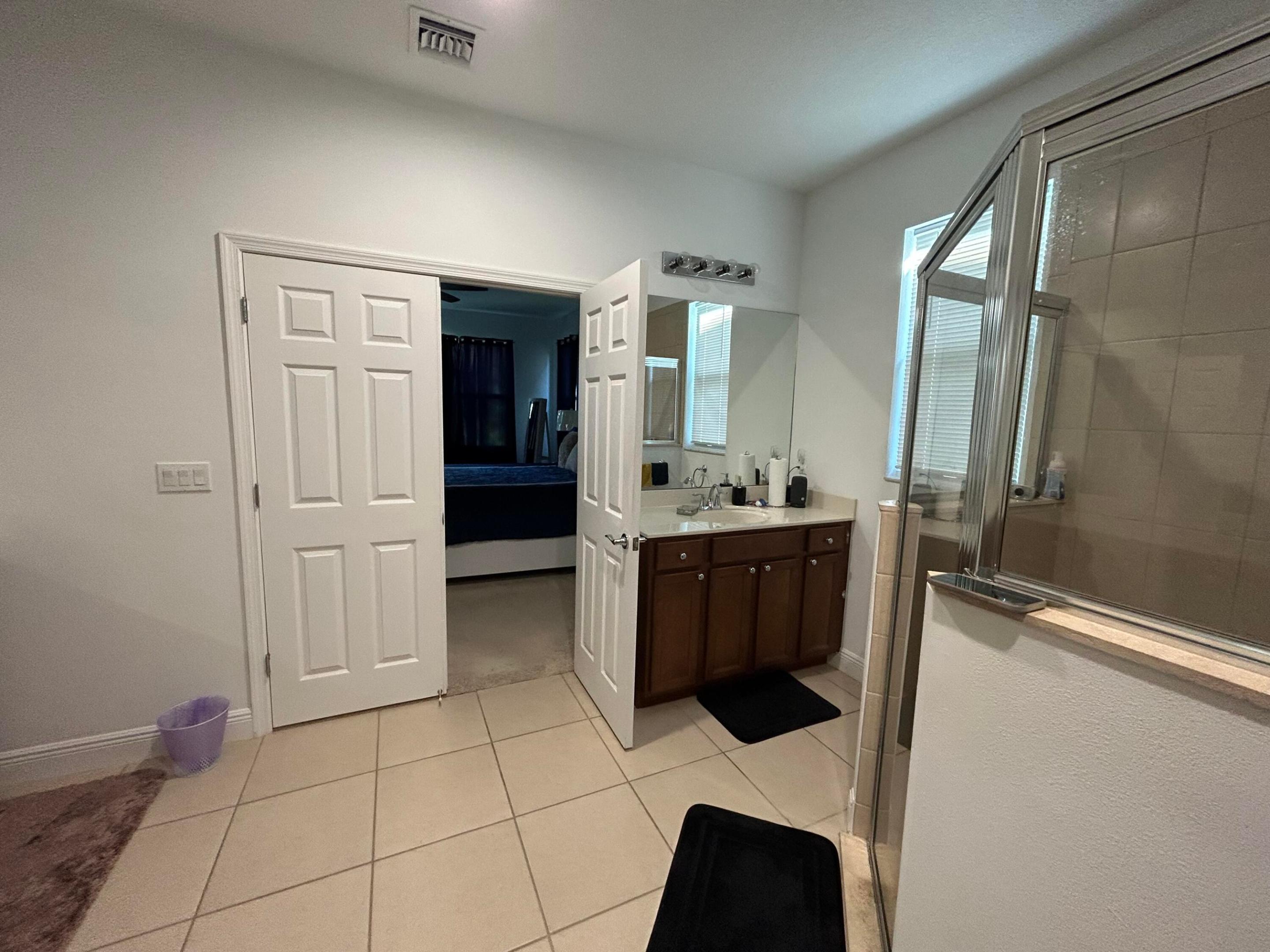 Vizcaya Falls Master Association - Residential