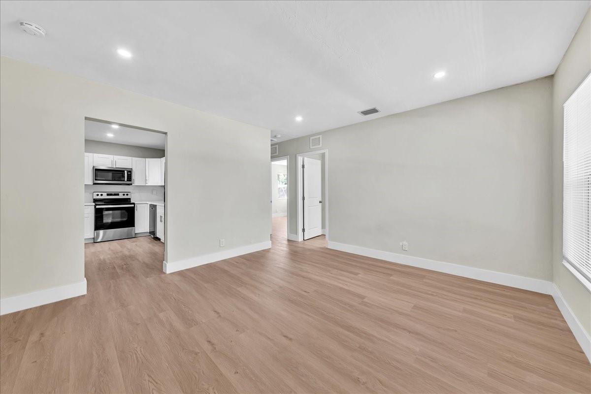 North Andrews Terrace - Residential Lease