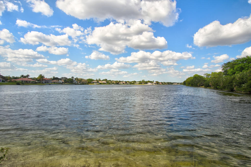 Boca Raton Sailing & Racquet Club - Residential