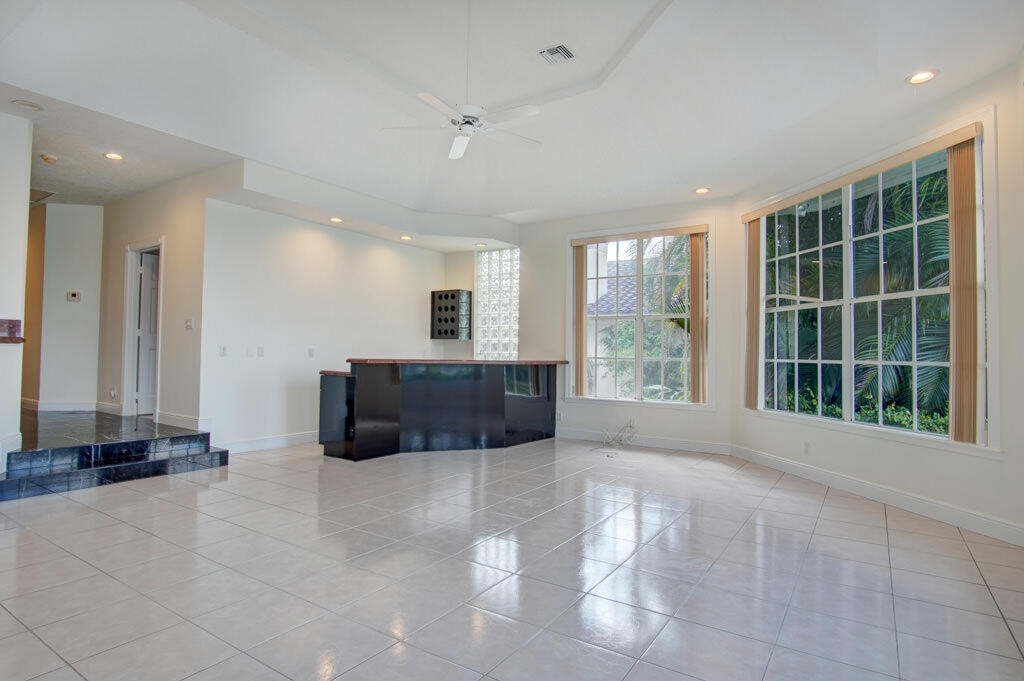 Boca Raton Sailing & Racquet Club - Residential