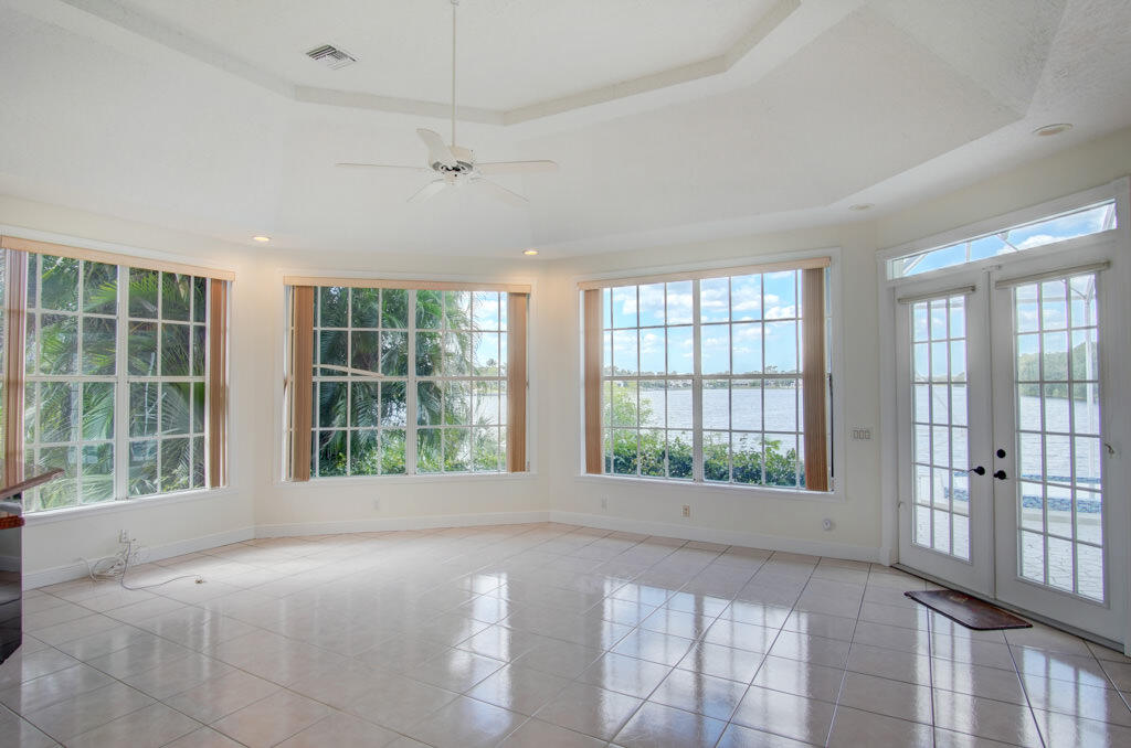 Boca Raton Sailing & Racquet Club - Residential