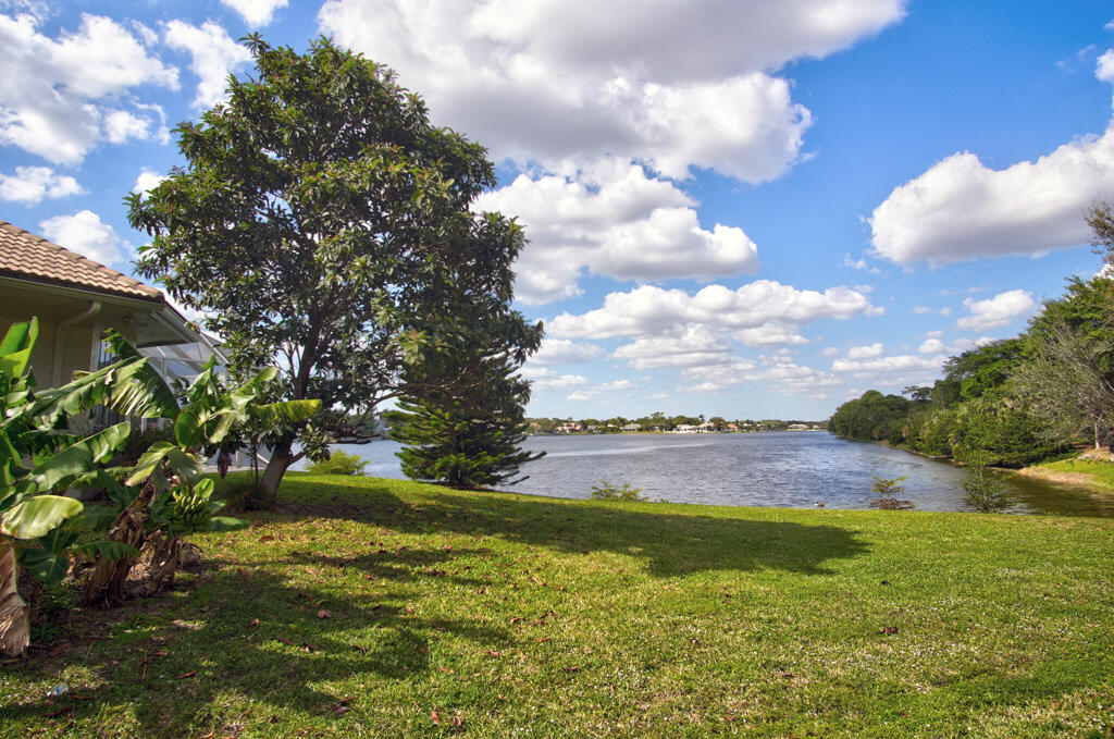 Boca Raton Sailing & Racquet Club - Residential