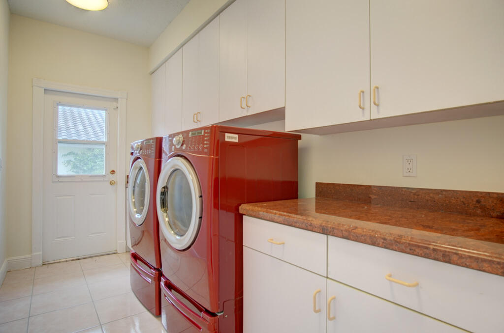 Boca Raton Sailing & Racquet Club - Residential