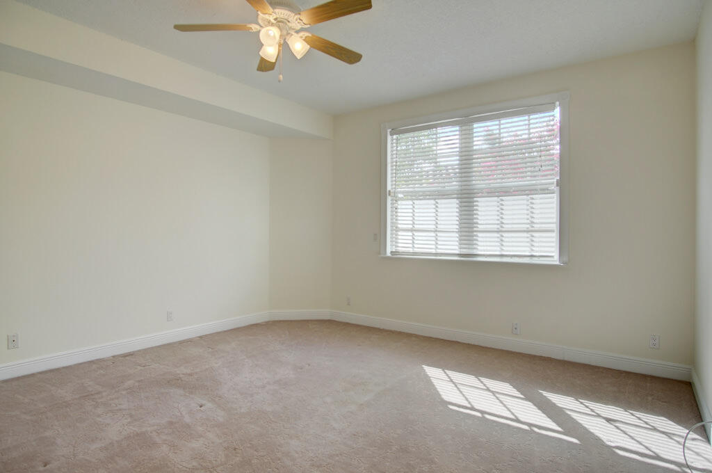 Boca Raton Sailing & Racquet Club - Residential