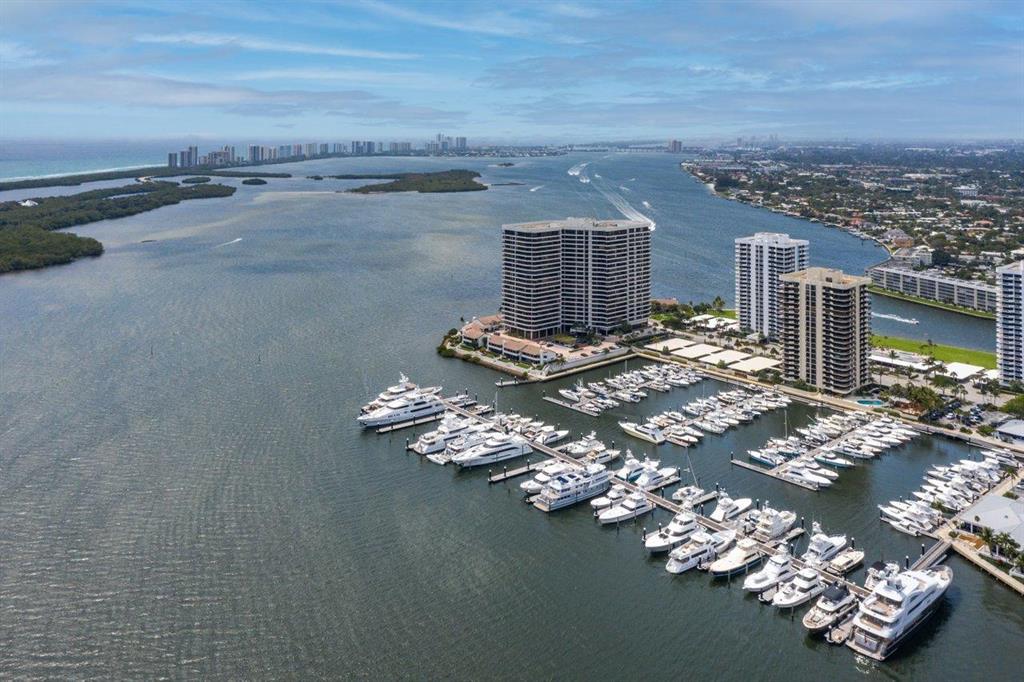 OLD PORT COVE LAKE POINT TOWER CONDO - Residential