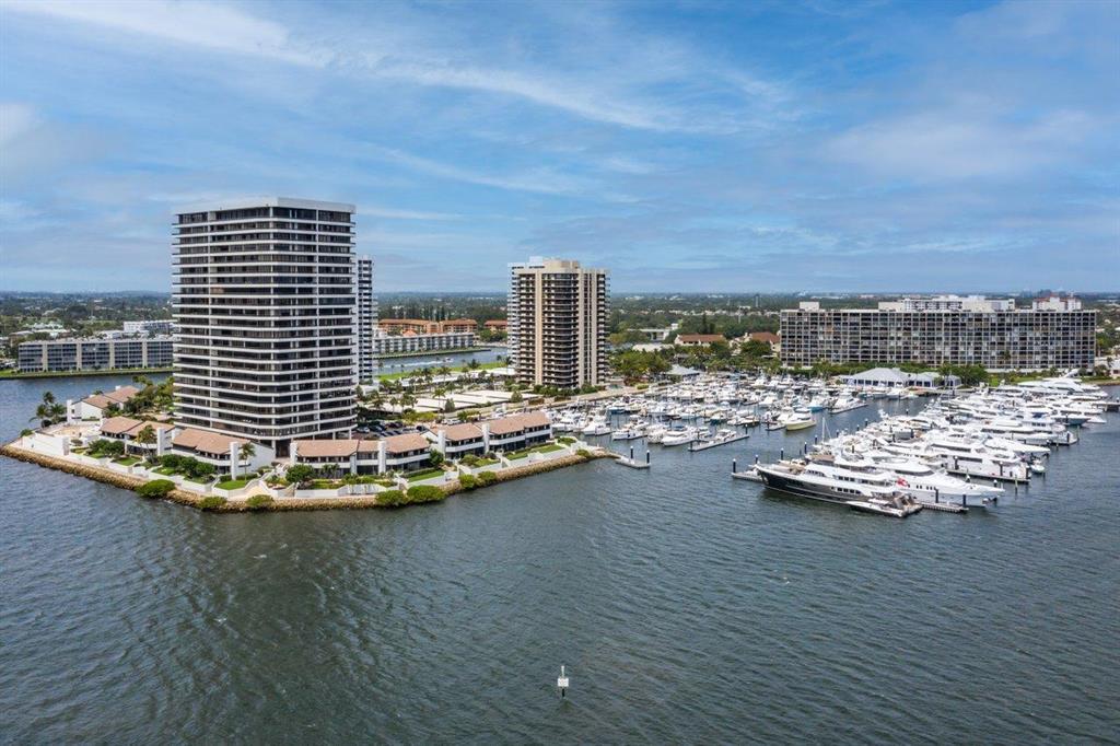 OLD PORT COVE LAKE POINT TOWER CONDO - Residential