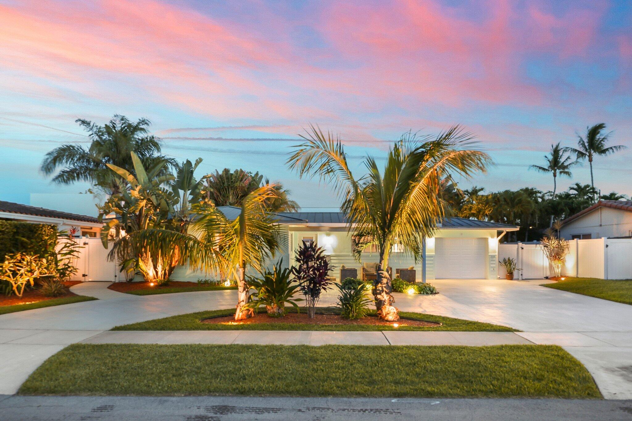 BOCA RATON SQUARE UNIT 1 - Residential