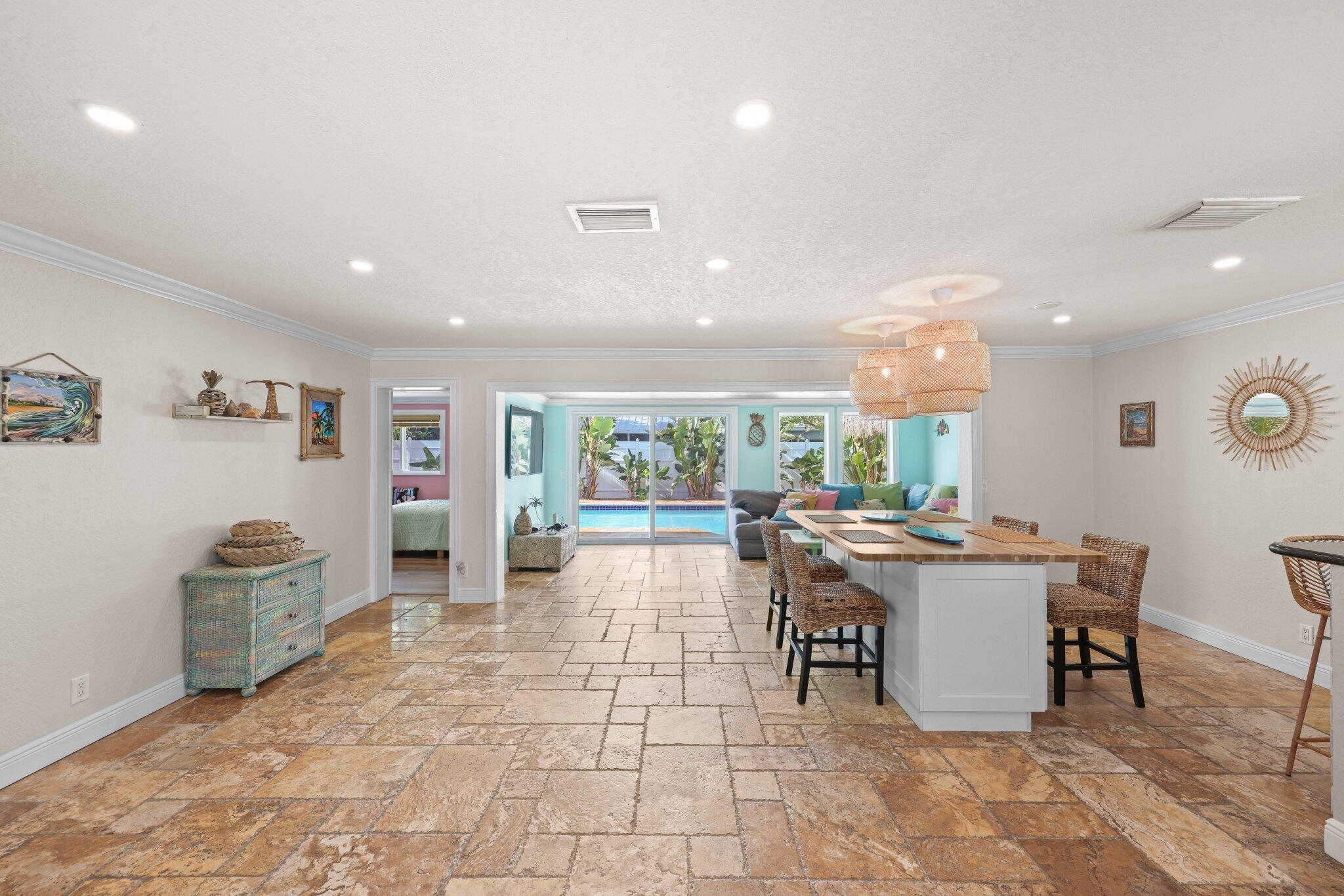 BOCA RATON SQUARE UNIT 1 - Residential