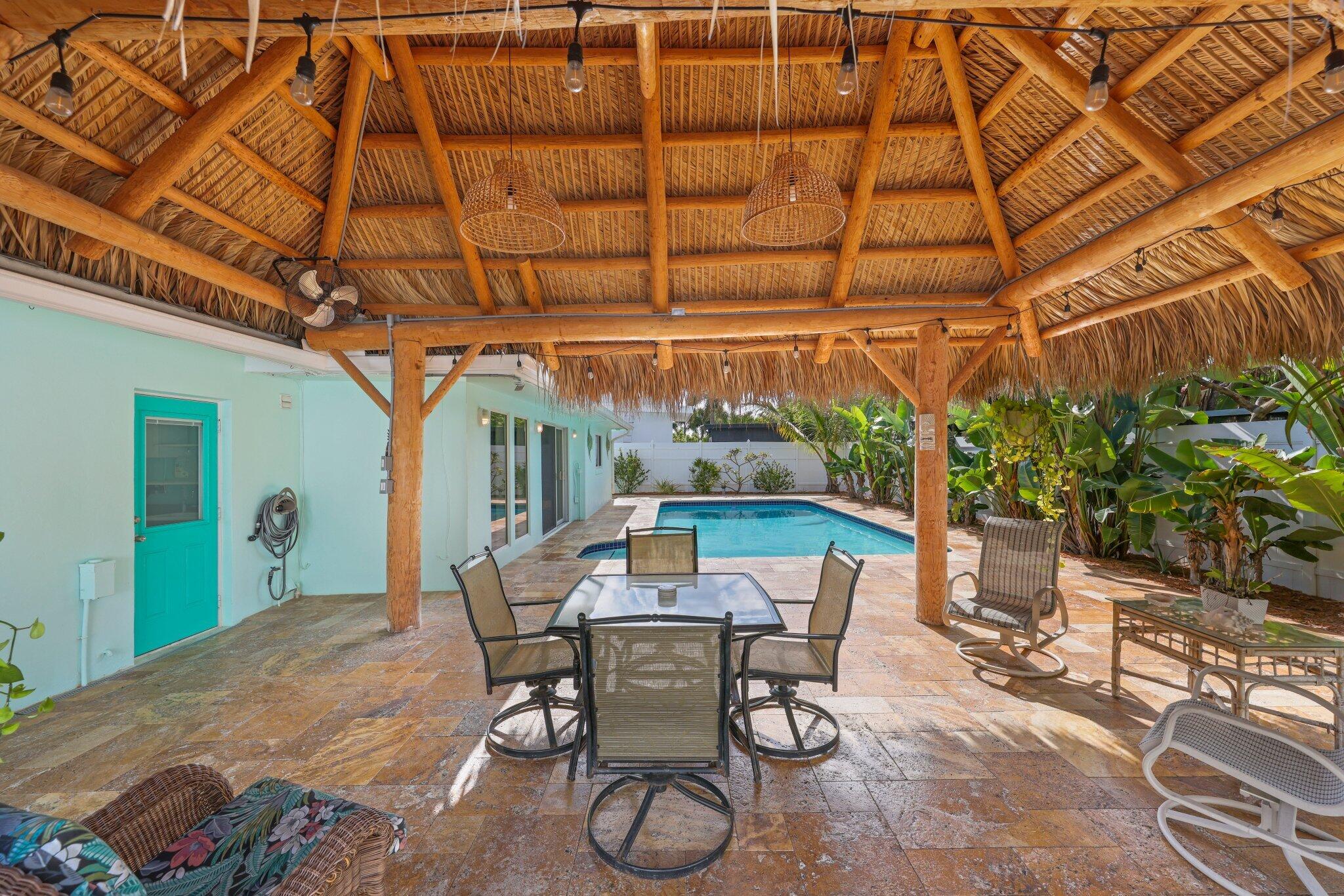 BOCA RATON SQUARE UNIT 1 - Residential