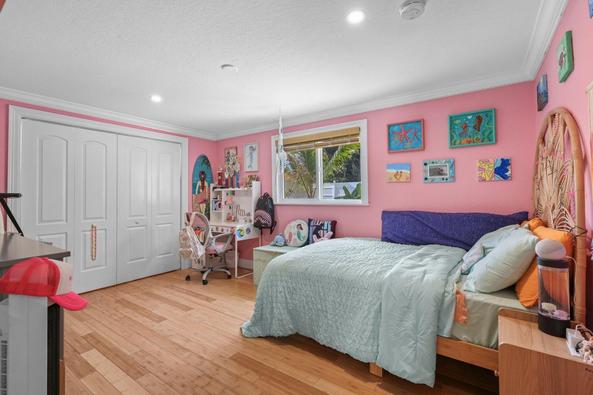 BOCA RATON SQUARE UNIT 1 - Residential