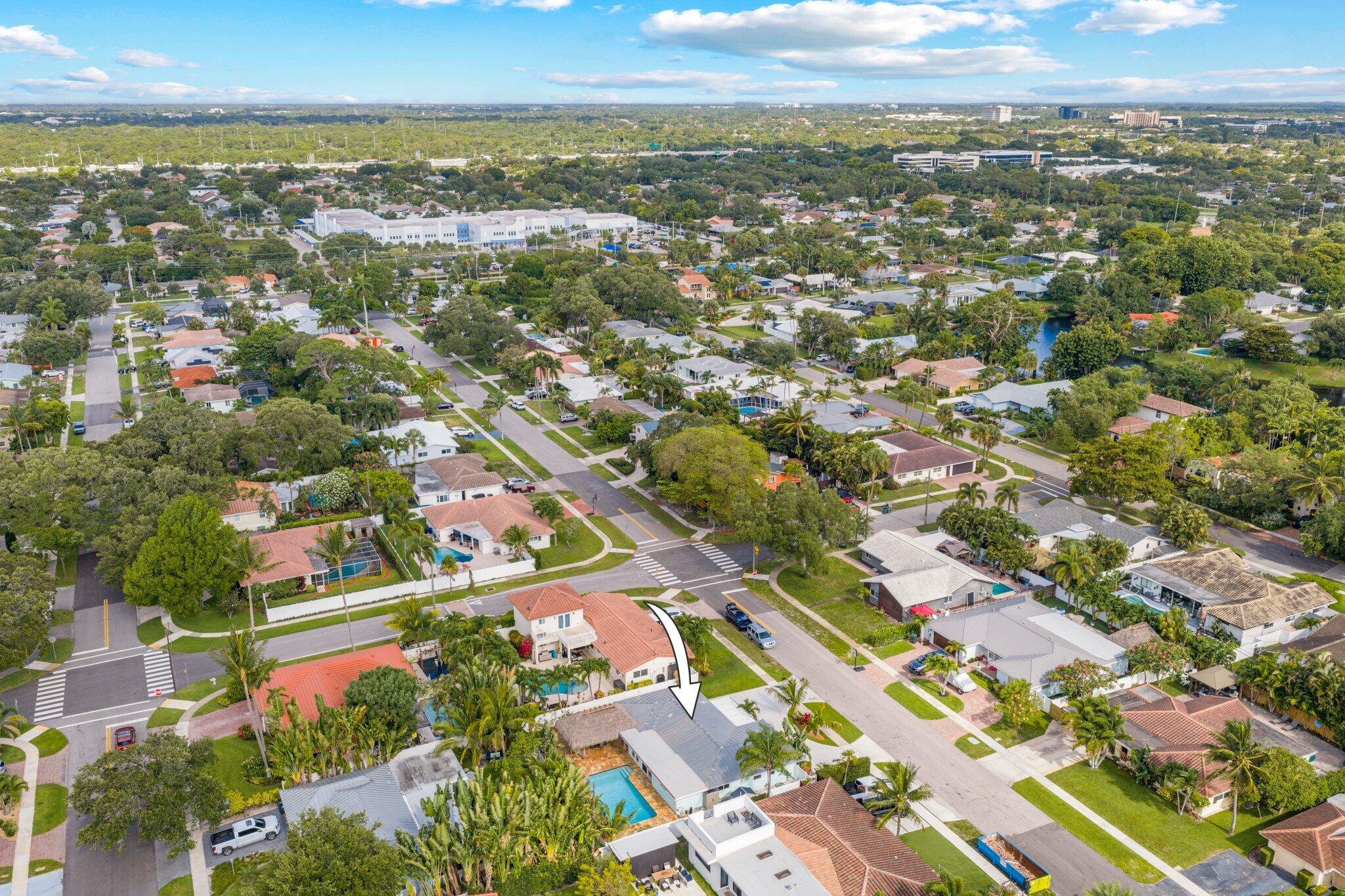 BOCA RATON SQUARE UNIT 1 - Residential