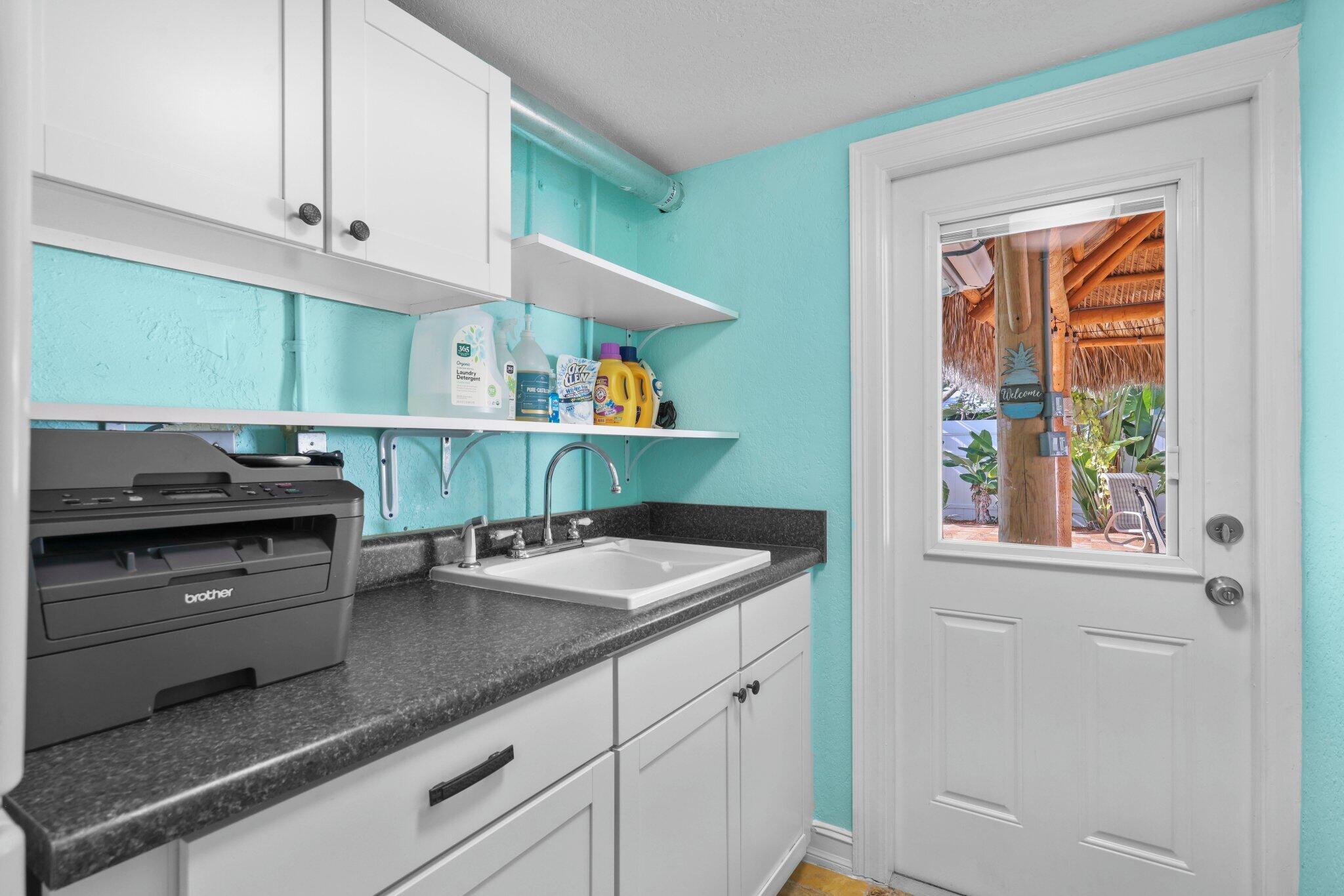 BOCA RATON SQUARE UNIT 1 - Residential