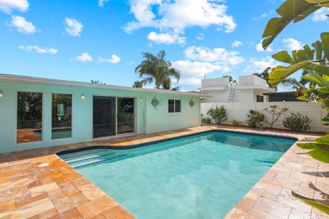 Tiny photo for 1082 SW 3rd Street, Boca Raton, FL 33486 (MLS # B26033070)
