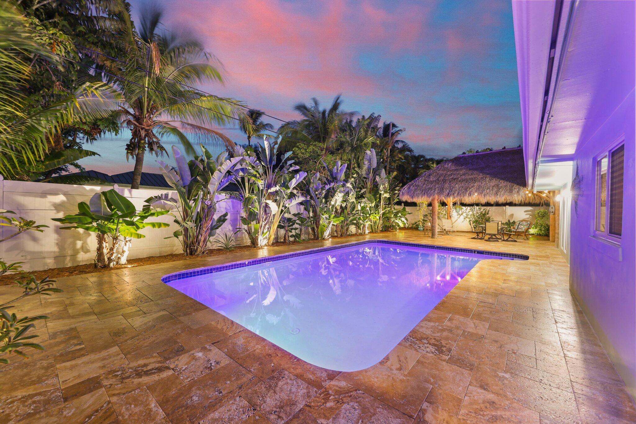 BOCA RATON SQUARE UNIT 1 - Residential