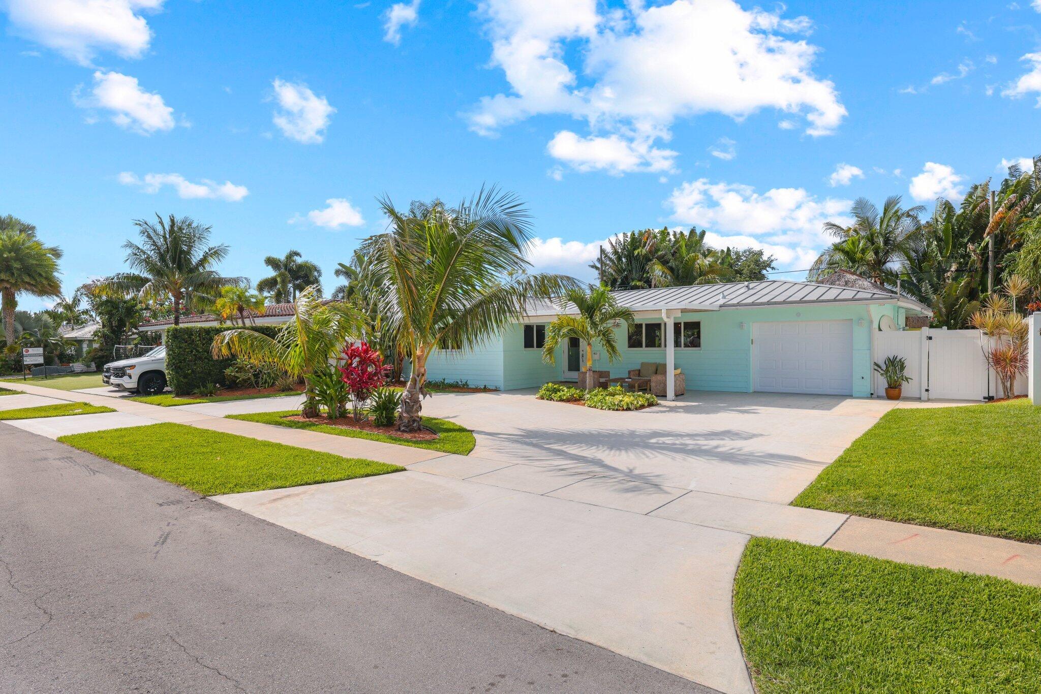 BOCA RATON SQUARE UNIT 1 - Residential