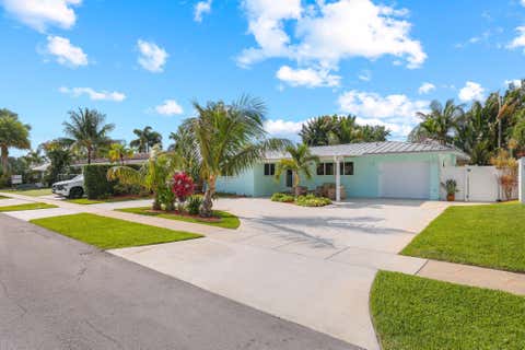 Tiny photo for 1082 SW 3rd Street, Boca Raton, FL 33486 (MLS # B26033070)
