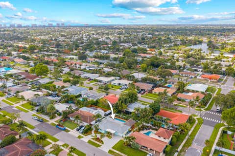 Tiny photo for 1082 SW 3rd Street, Boca Raton, FL 33486 (MLS # B26033070)