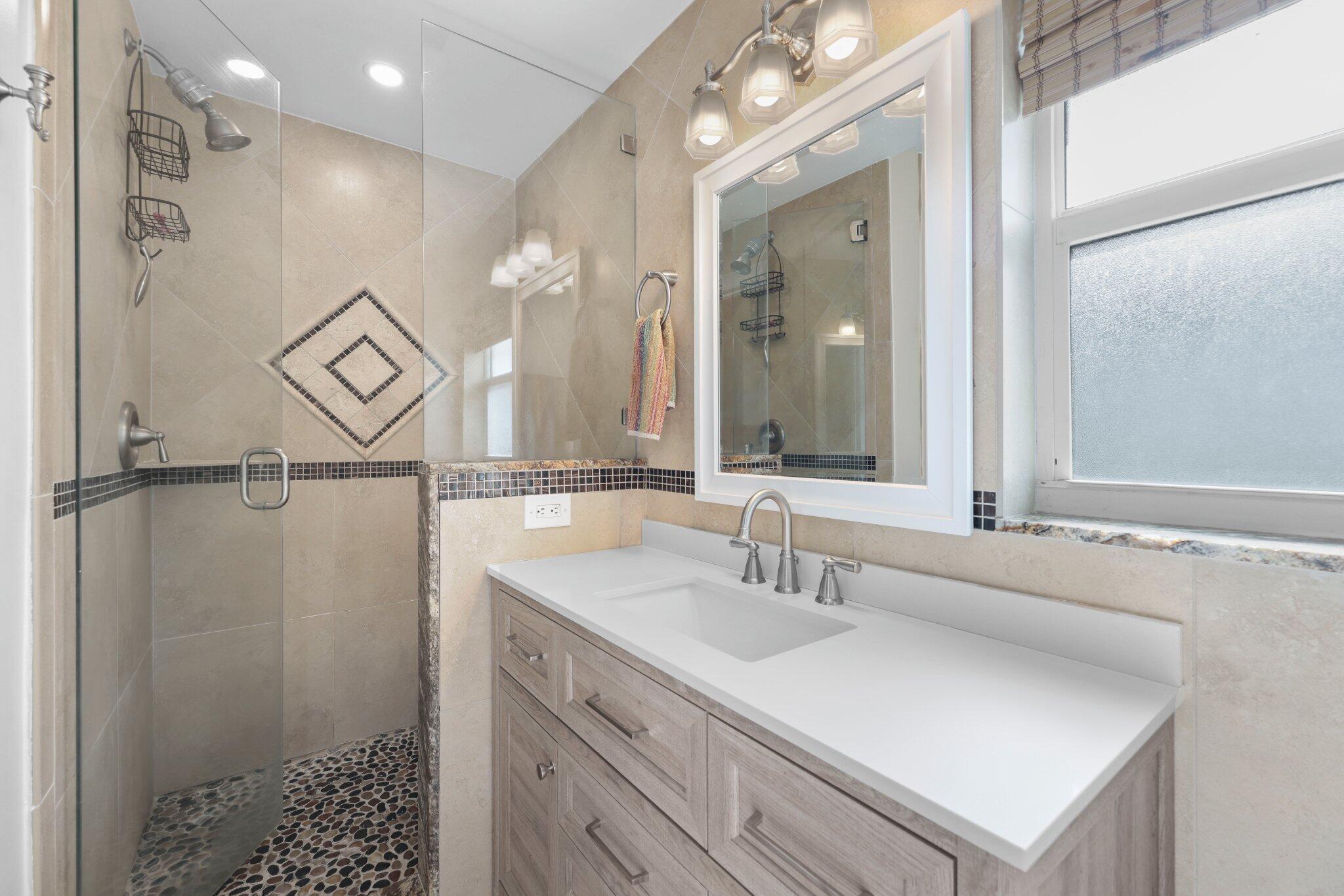 BOCA RATON SQUARE UNIT 1 - Residential