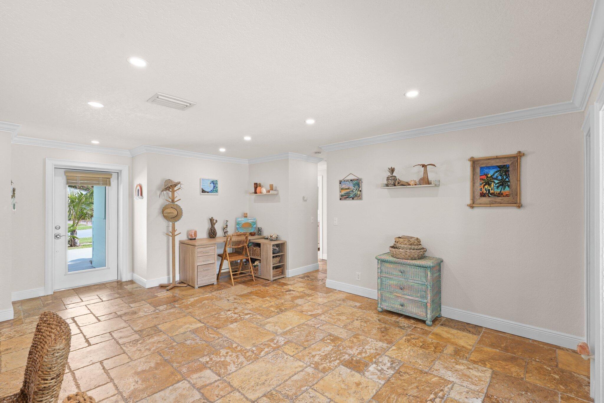 BOCA RATON SQUARE UNIT 1 - Residential