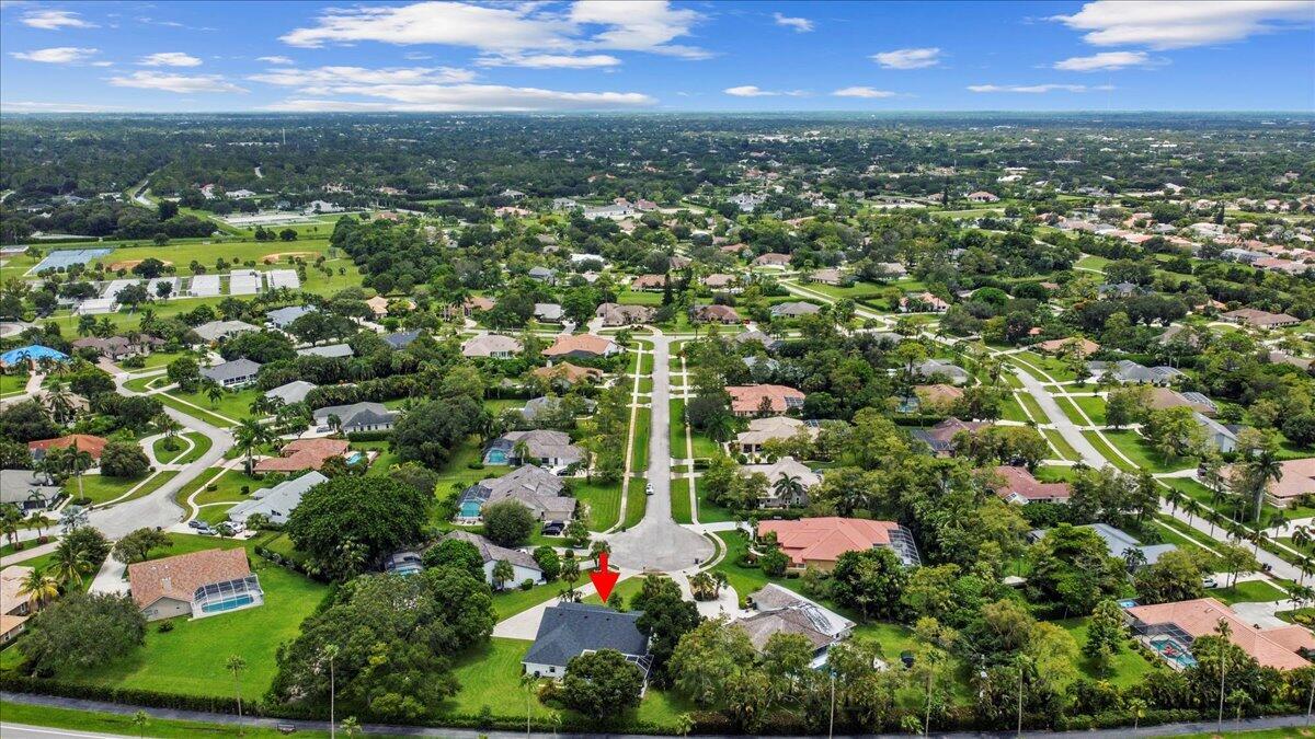 MEADOW WOOD OF THE LANDINGS AT WELLINGTO - Residential Lease