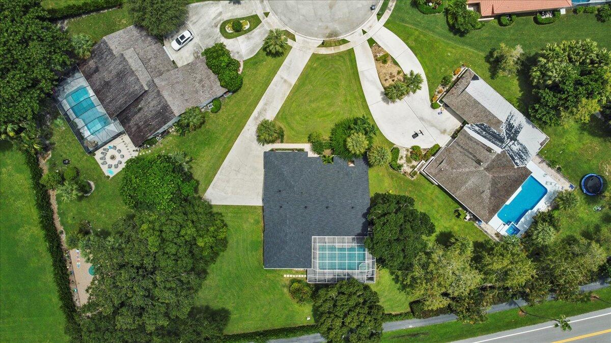 MEADOW WOOD OF THE LANDINGS AT WELLINGTO - Residential Lease