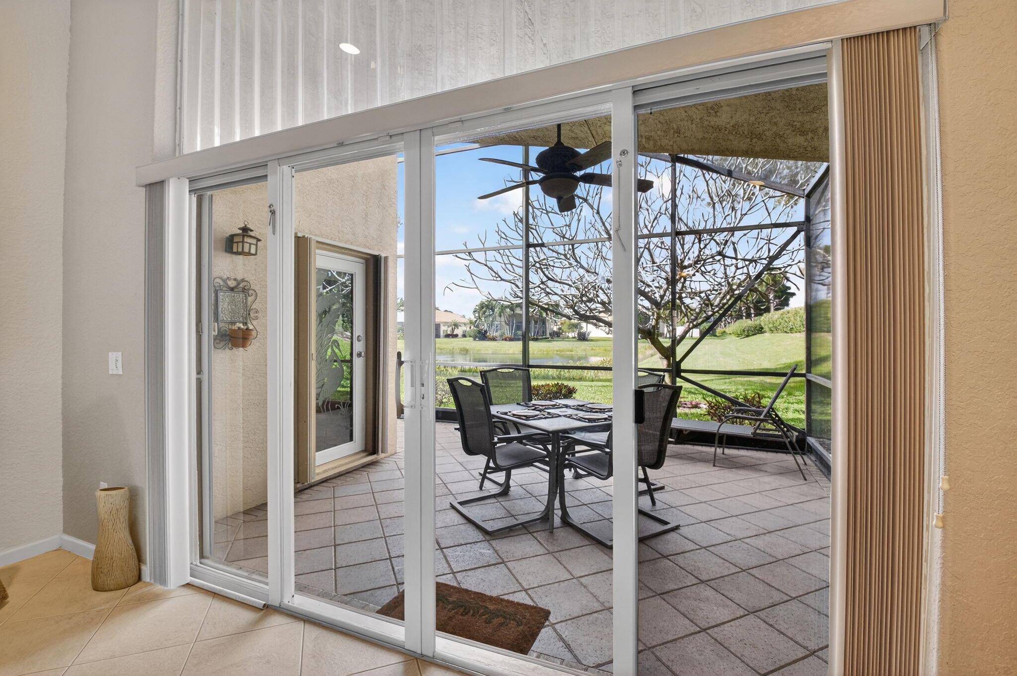 VALENCIA PALMS 1 - Residential