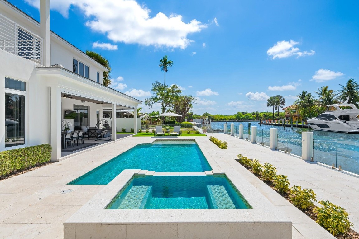 Coral Ridge 21-50 B - Residential