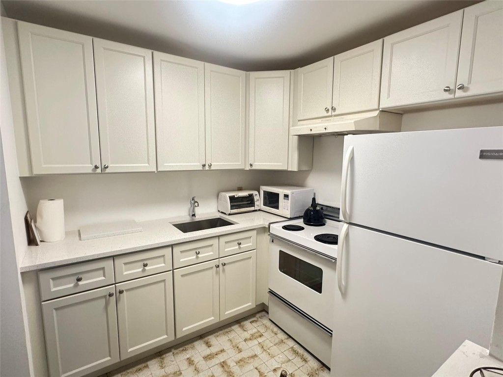 Century Village East - Residential