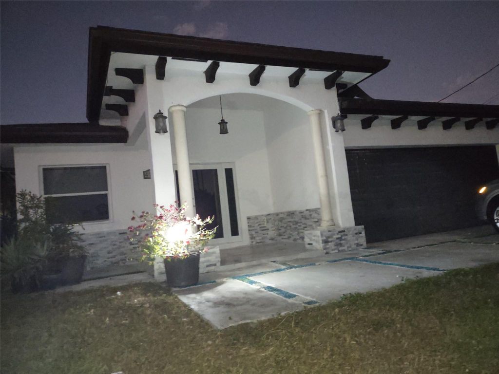Photo of 4819 SW 21st St, West Park, FL 33023 (MLS # F10538545)